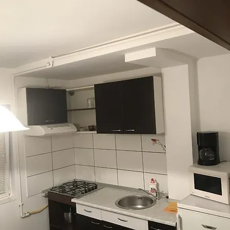 Apartment Studio Adrian Bucharest
